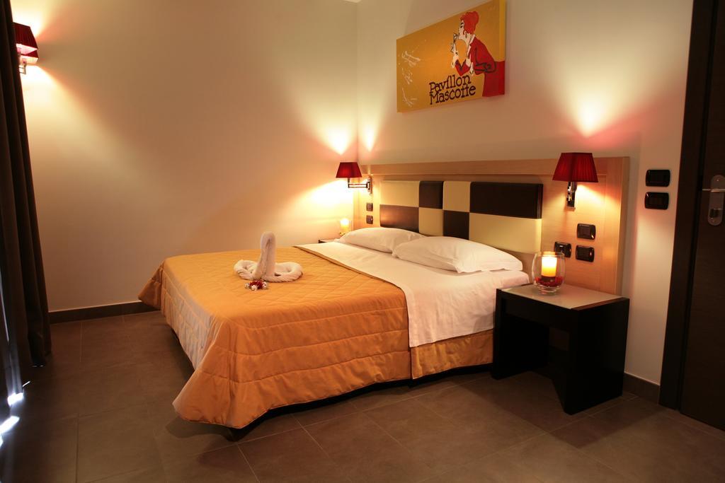 Hotel Visagi Pompei Luaran gambar