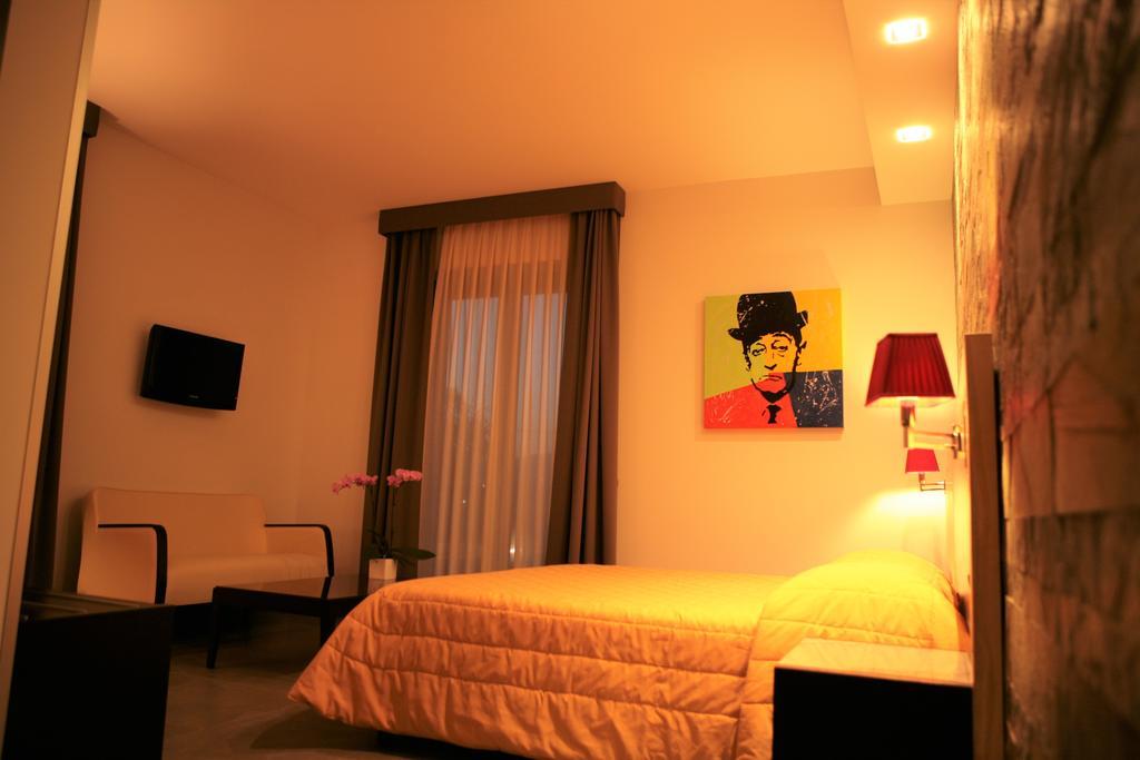 Hotel Visagi Pompei Luaran gambar