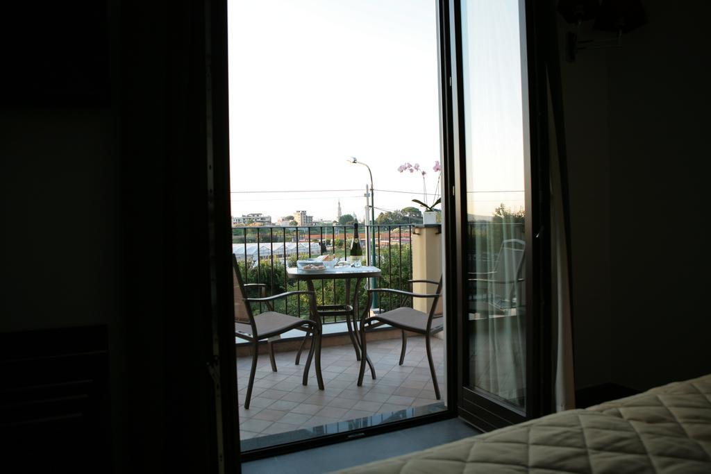 Hotel Visagi Pompei Luaran gambar
