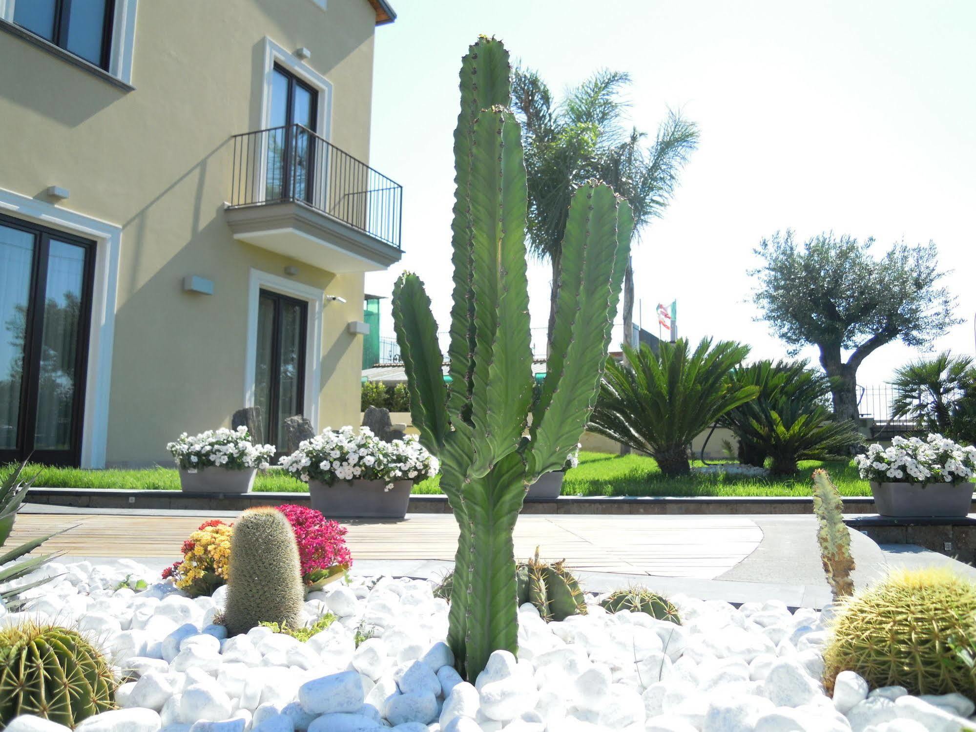 Hotel Visagi Pompei Luaran gambar