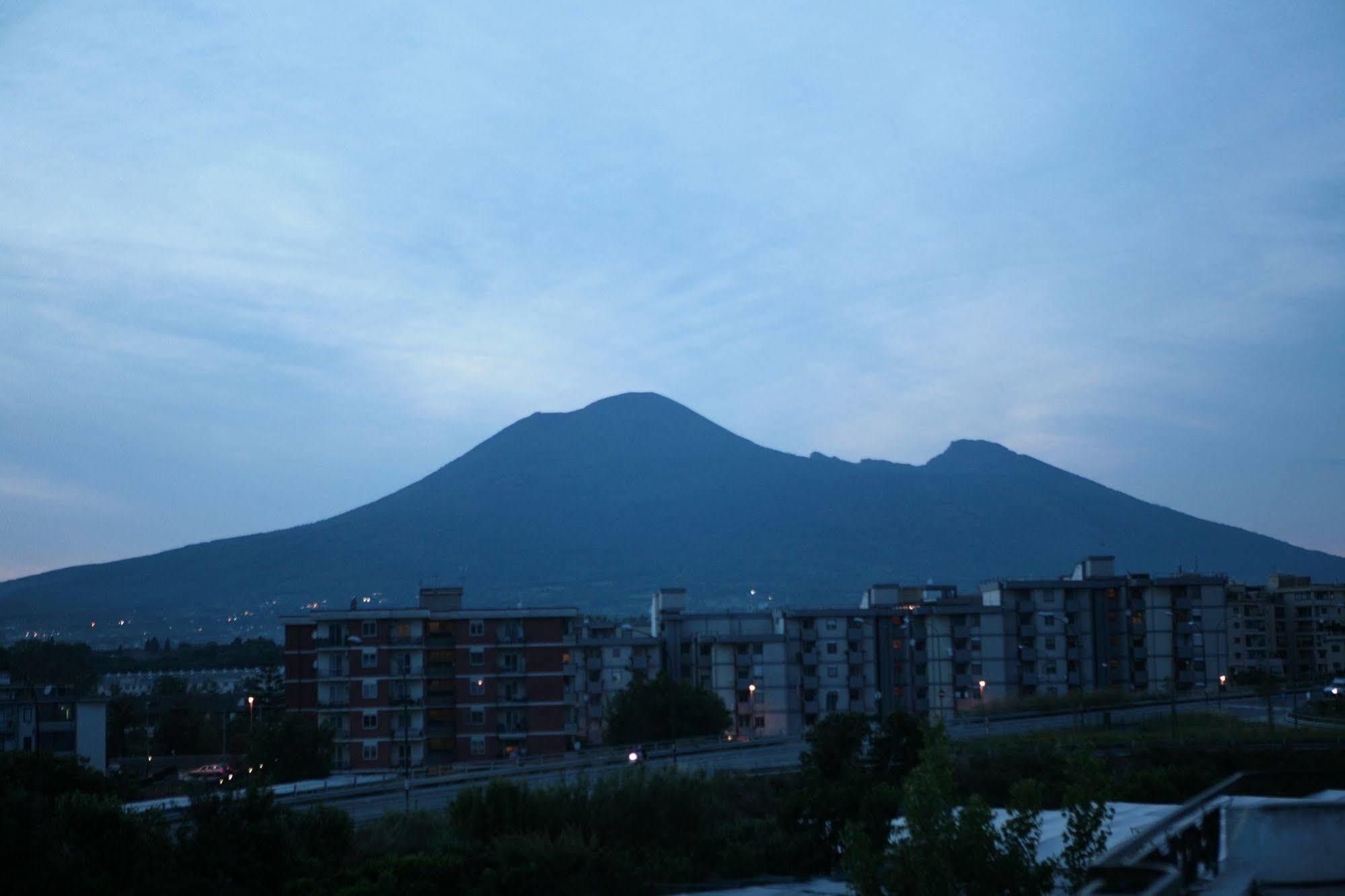Hotel Visagi Pompei Luaran gambar