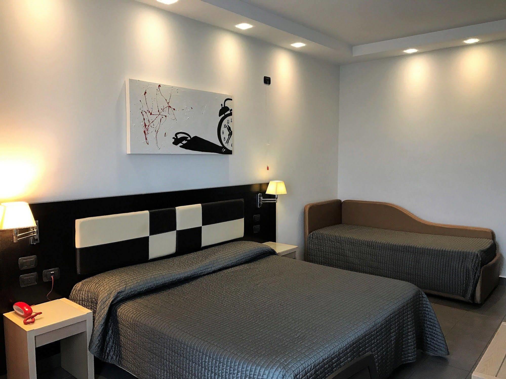 Hotel Visagi Pompei Luaran gambar